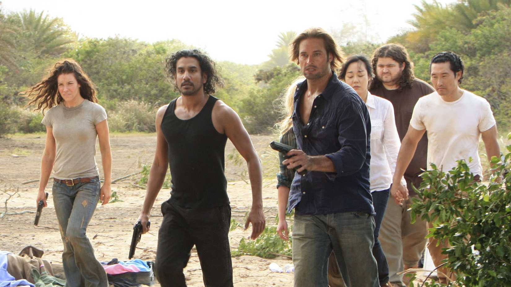 Adada umut, korku ve sırlarla dolu bir başlangıç