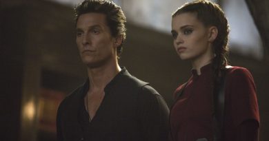 Çöl rüzgarı, gizemli kuleye doğru uzanıyor