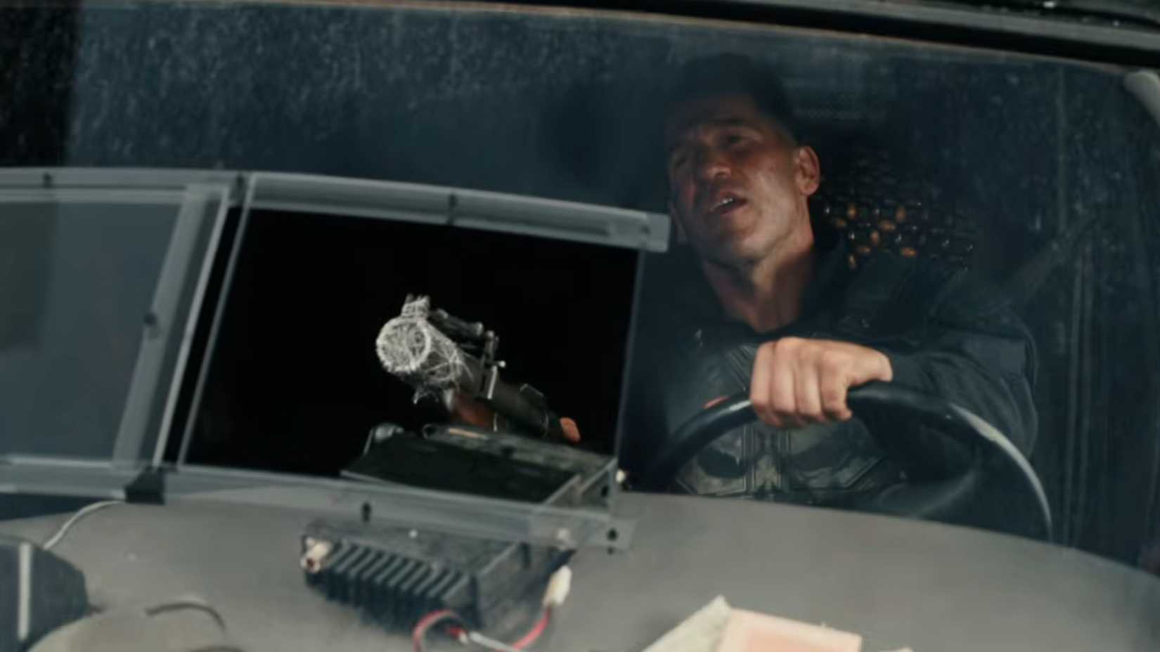 Beklenmedik karşılaşma, Punisher sahneye çıktı, bomba etkisi!