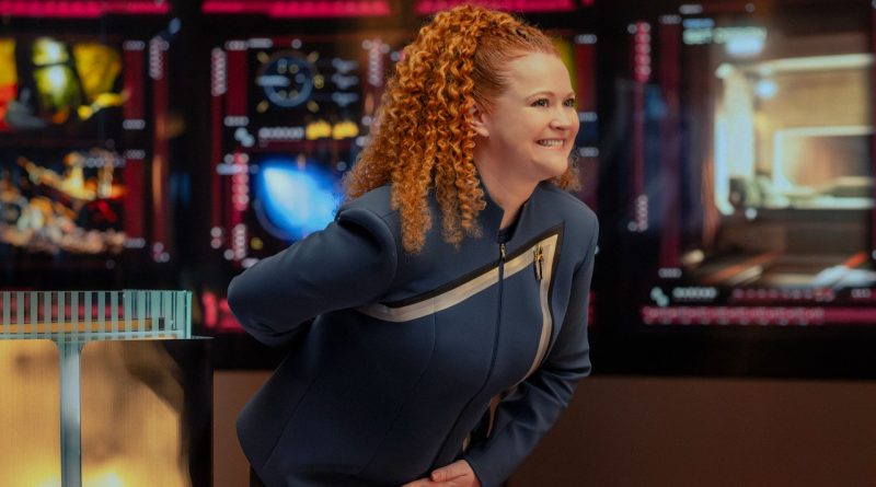 Yetenekli Tilly, Akademi'ye umut ve tiyatro getiriyor