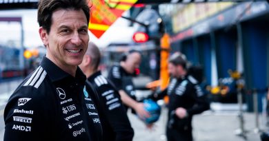 Hayranlar gülsün, yarış heyecan verici olsun!