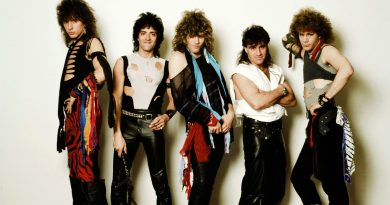 Rock efsanesi ekrana geliyor, heyecan dorukta!