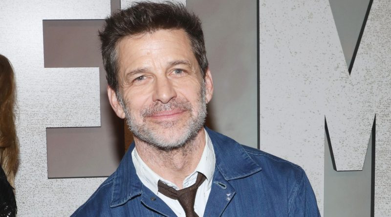 Yeşil fener parlıyor, tartışmalar alevleniyor, Snyder cevap veriyor