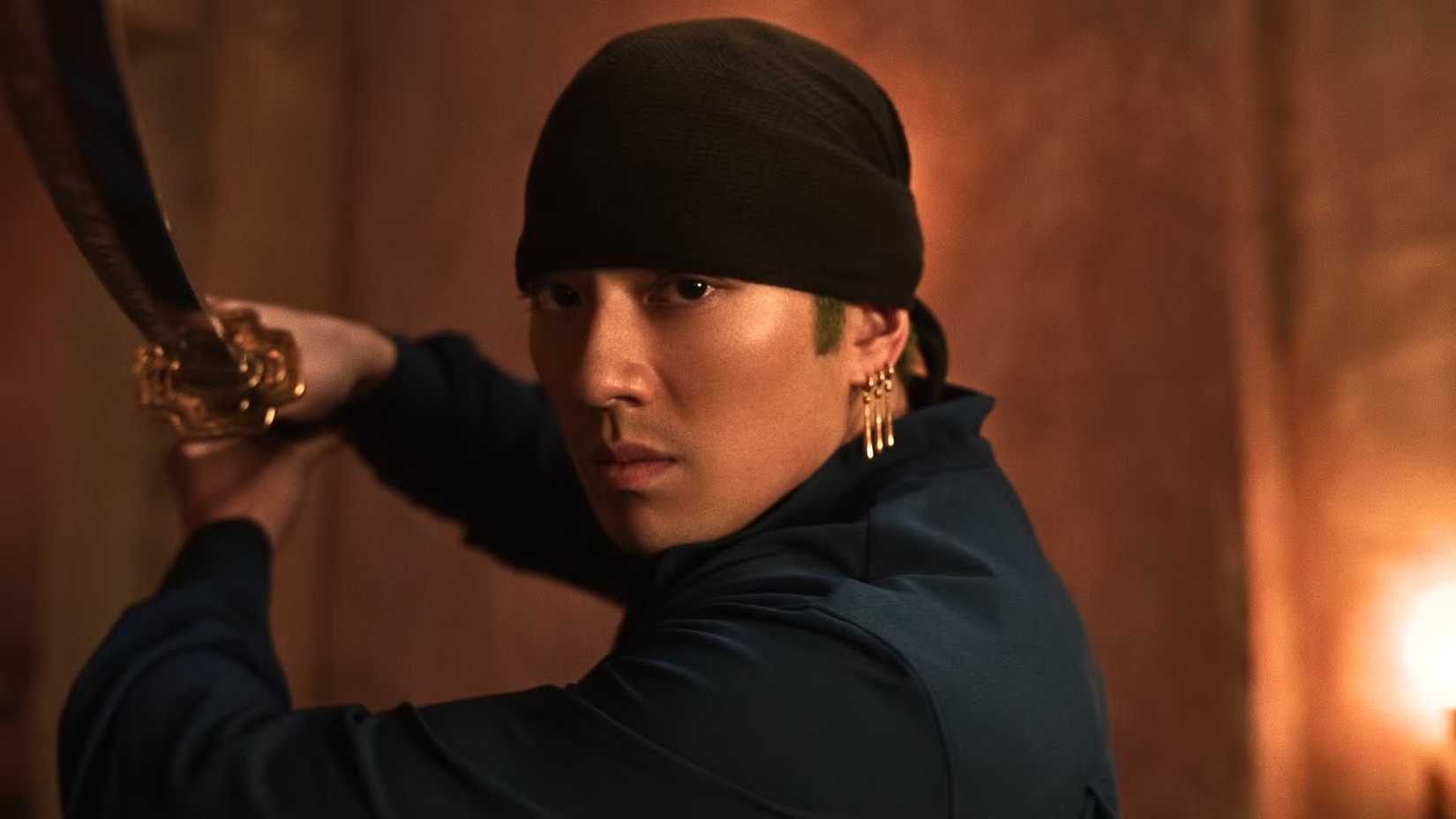 Dövüş sahneleriyle 