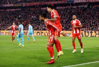 Genç yıldızın mutluluğu şüphe uyandırıyor gibi