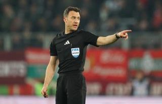 Almanya'nın gururu: Zwayer, 2026 Dünya Kupası'nda düdeği çalacak!