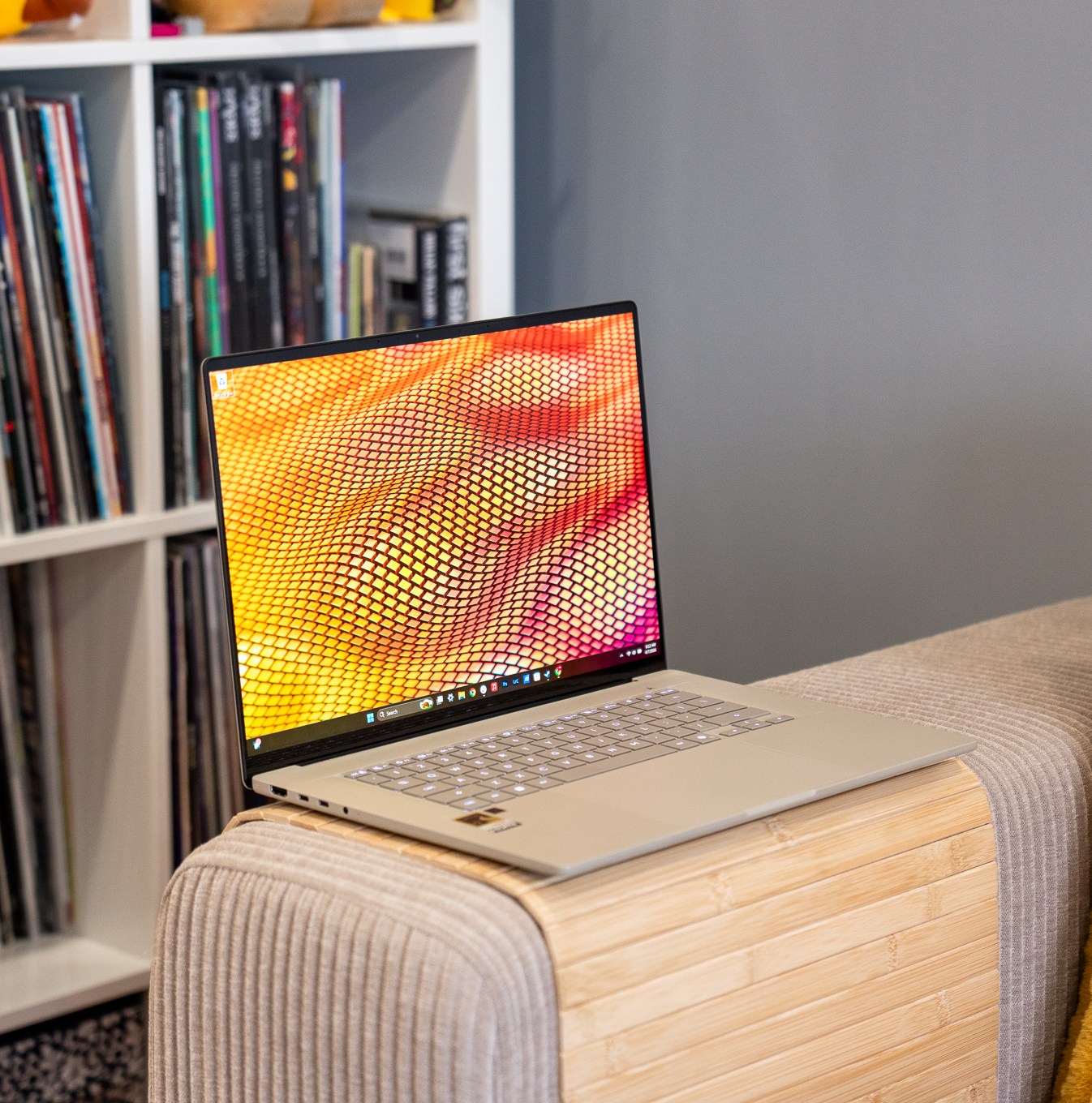 İncecik, güçlü, şık: Zenbook A16 ile üretkenliğe geçiş