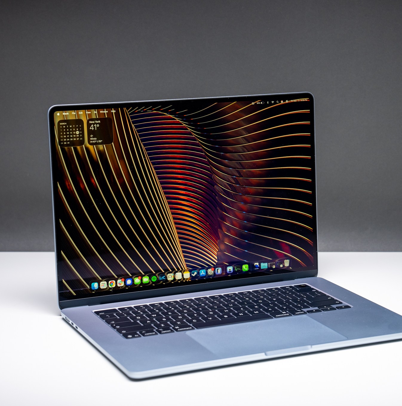 Hafif, güçlü, uygun fiyatlı: Yeni MacBook Air!