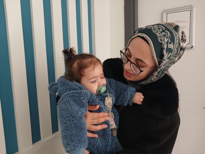 Umut dolu bir doğum günü, Alya'ya ilaç hayali