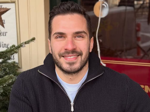 Gizlilik tercih etmeli, özel hayat herkese değil