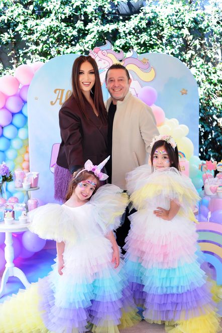 Unicorn rüyası gerçek oldu, neşe dolu bir doğum günü!