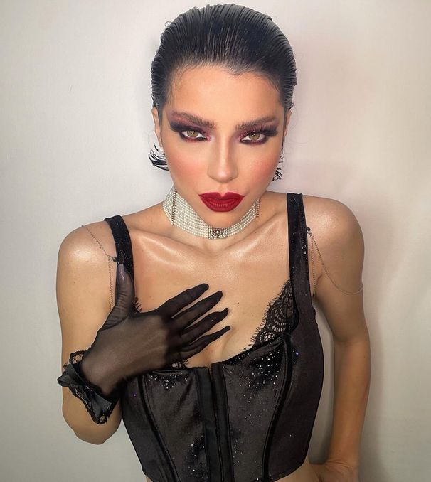 Cesaret, güzellik ve kıskançlık kokan bir itiraf