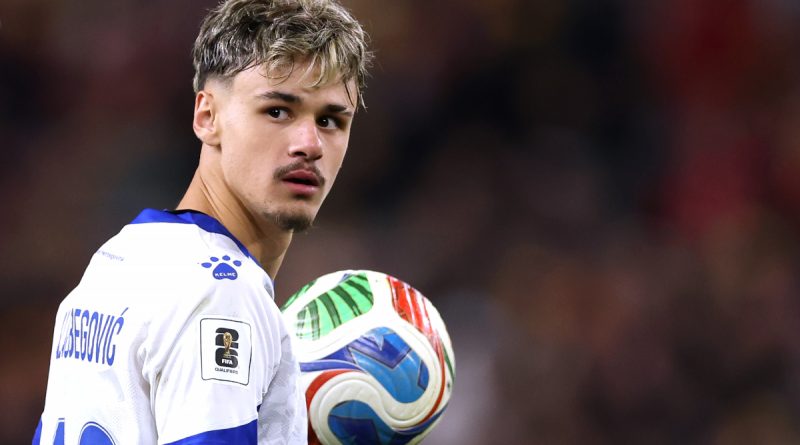 Genç yetenek Bosnalı Alajbegovic, Serie A'da Kvaratskhelia heyecanı