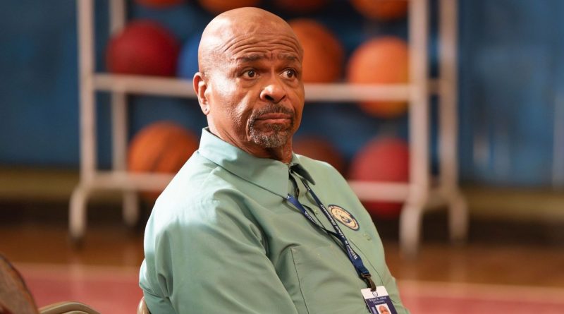 Beklenmedik aşk kıvılcımı, Abbott İlkokulu'nda yeniden alevlenebilir