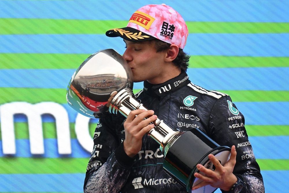 Genç yıldız parladı, tarihe geçti, zirve Antonelli'nde