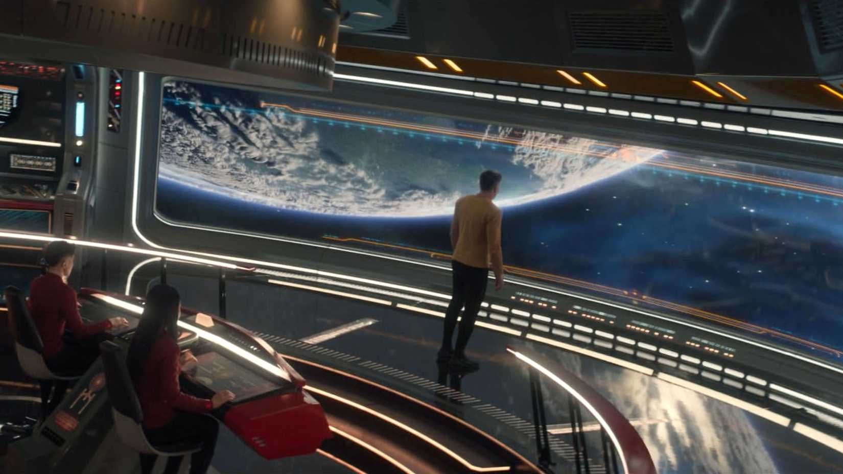 Uzayın sınırları genişliyor, aile bağları derinleşiyor