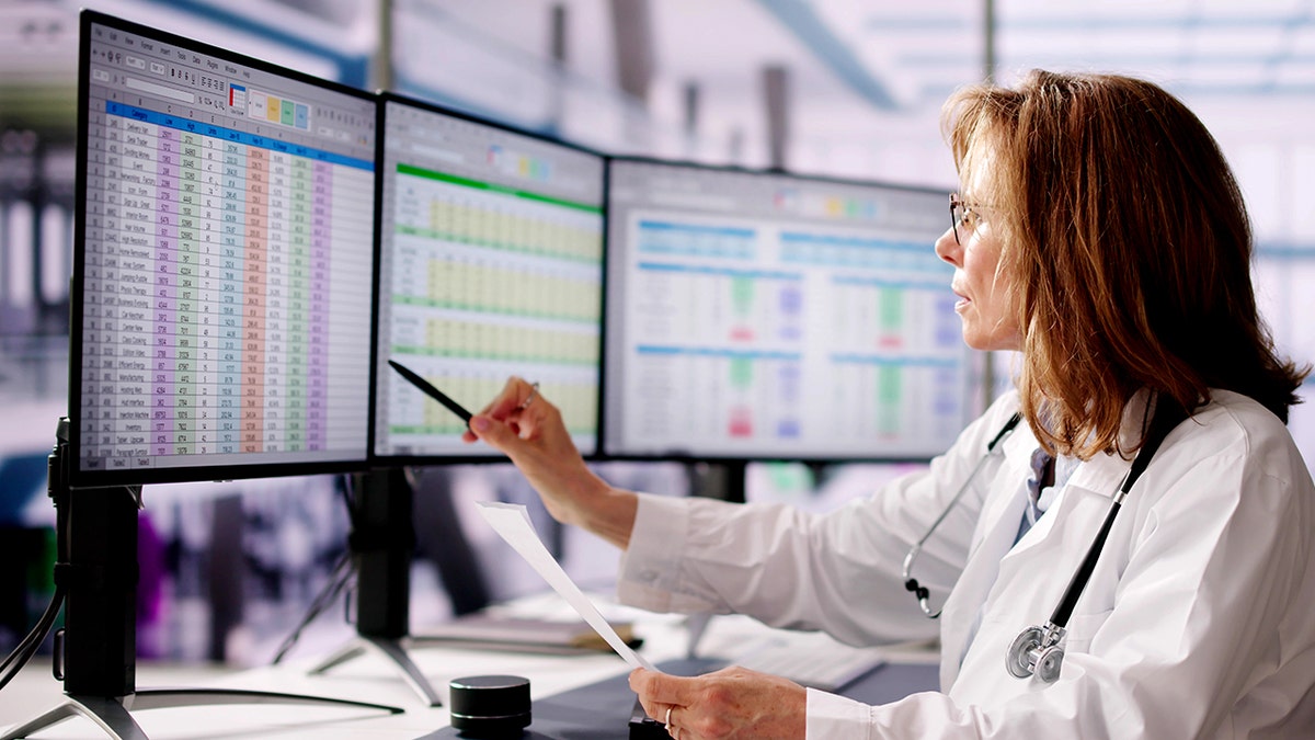 Hastanelerin dijital dosyaları tehlikede, veri güvenliği sorunu!