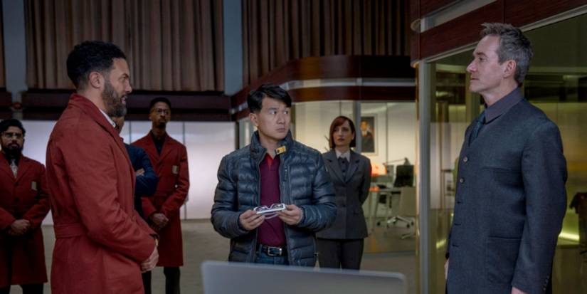 Absürt komedi, şaşırtıcı aşk, beklenmedik boyutlar