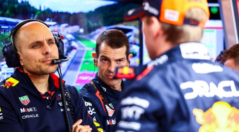 Lambiase McLaren'de! Red Bull'dan transfer, yarış mühendisliğine güç