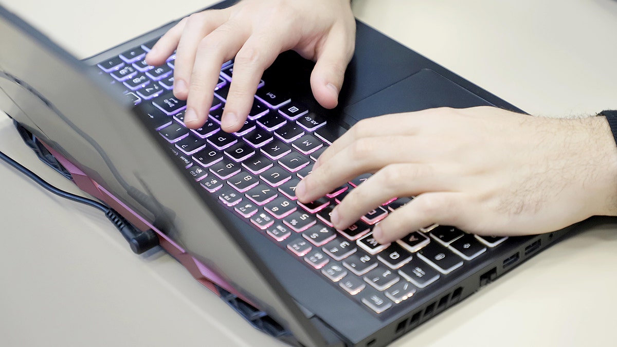 Hackerlar vurdu, siber güvenlik alarmı çaldı!