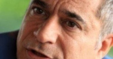 Kaybın hüznü yüzünden okunuyor, güçlü kal Mehmet Ali