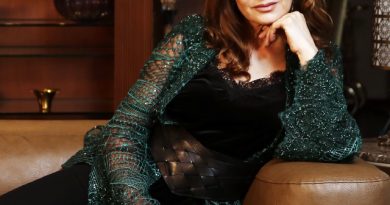 Güzellik sırrı: Yaş almak, doğal olmak, parayı ihtiyaç sahiplerine vermek