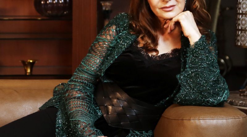 Güzellik sırrı: Yaş almak, doğal olmak, parayı ihtiyaç sahiplerine vermek