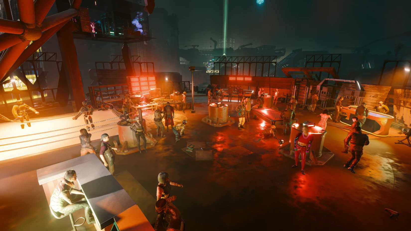 Neon ışıklar, siberimplantlar, Night City'nin kalbi atıyor!