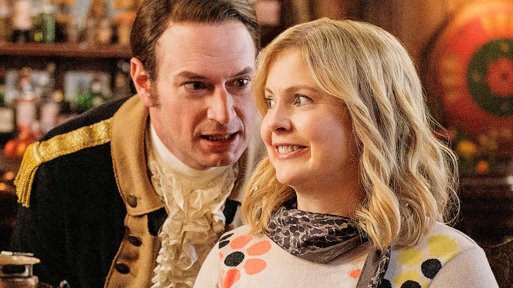 Hayaletlerle dolu ev, komedi rüzgarı esecek!