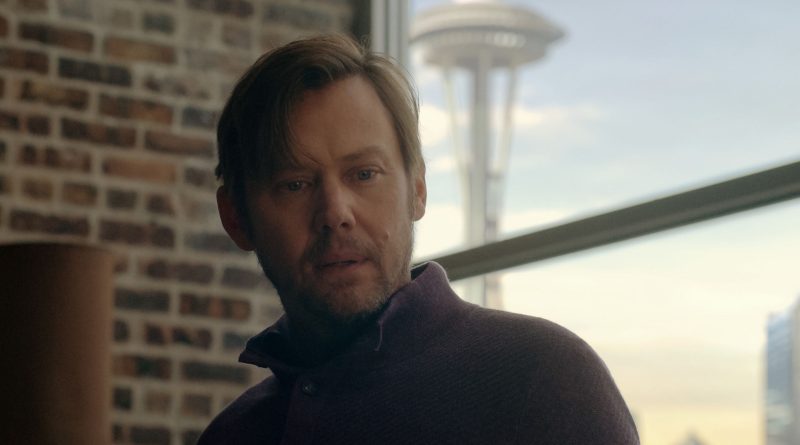 Gerçeklikten sapma, gizem ve sürprizlerle dolu bir yolculuk