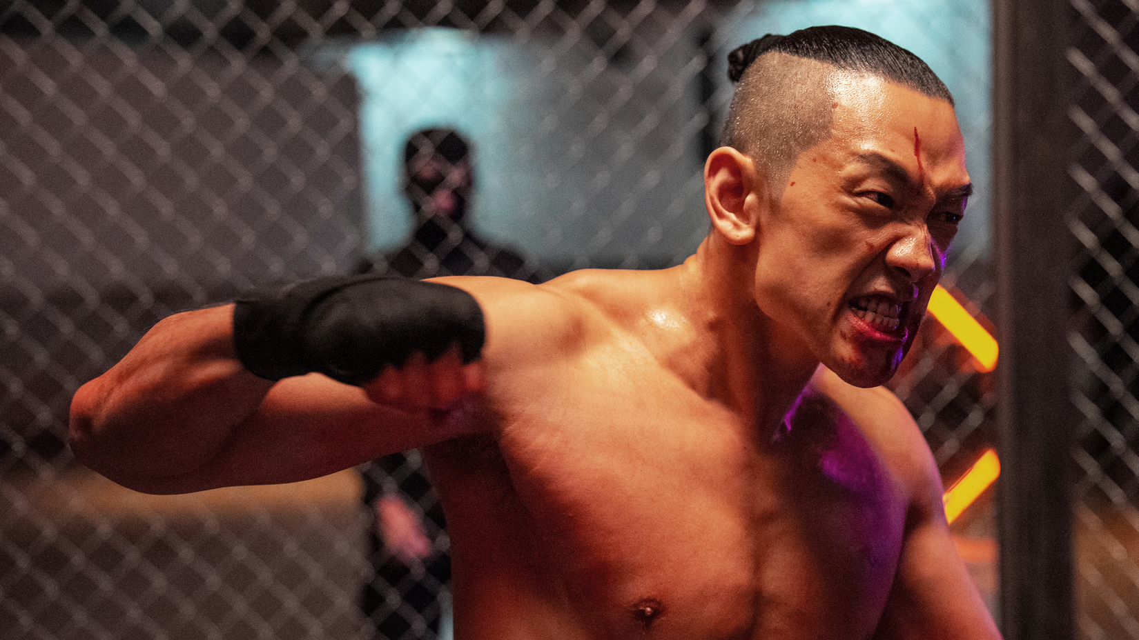 Adalet için yumruklar konuşuyor, nefes kesen aksiyon!