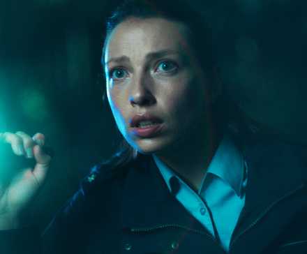 Gizemli yabancı, sırlar açığa çıkıyor, nefes kesen anlar!