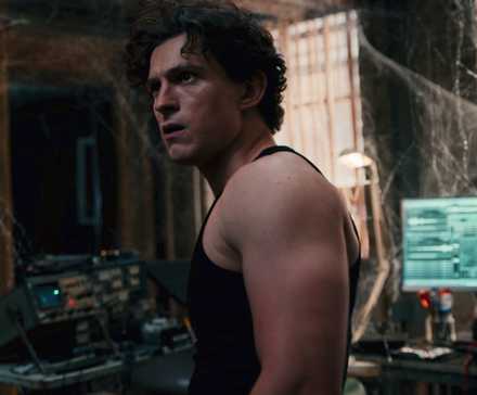 Sürprizler gizli, beklentiler yanıltıldı, ağlar örülüyor