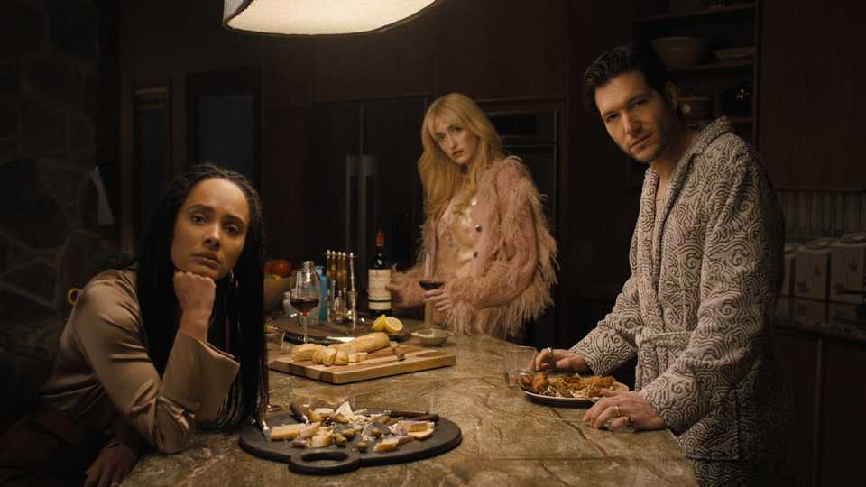 Gerilim dorukta, zihin karanlıkta, nefes kesici bir yolculuk