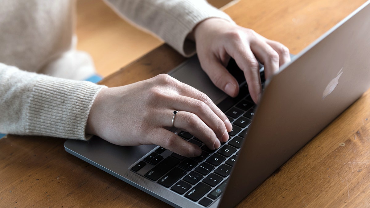 Birlikte daha güvenli bir dijital dünya inşa ediyorlar