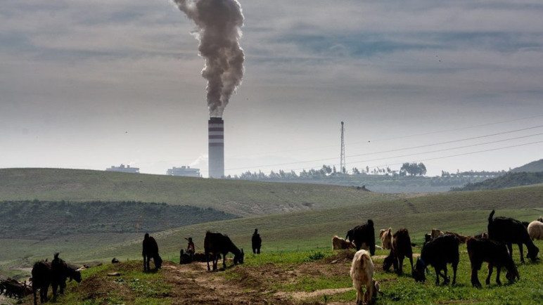 Soluk renkler, boğucu bir hava, derin nefes almak zor