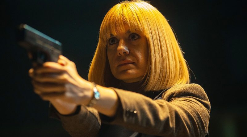 Gerilim dorukta, karakterler karmaşık, atmosfer etkileyici