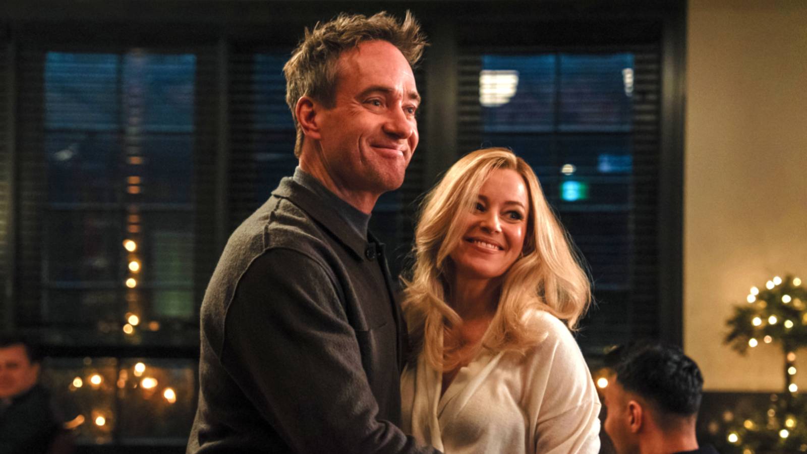 Absürt komedi, evlilik, bilim kurgu, yüksek beklenti