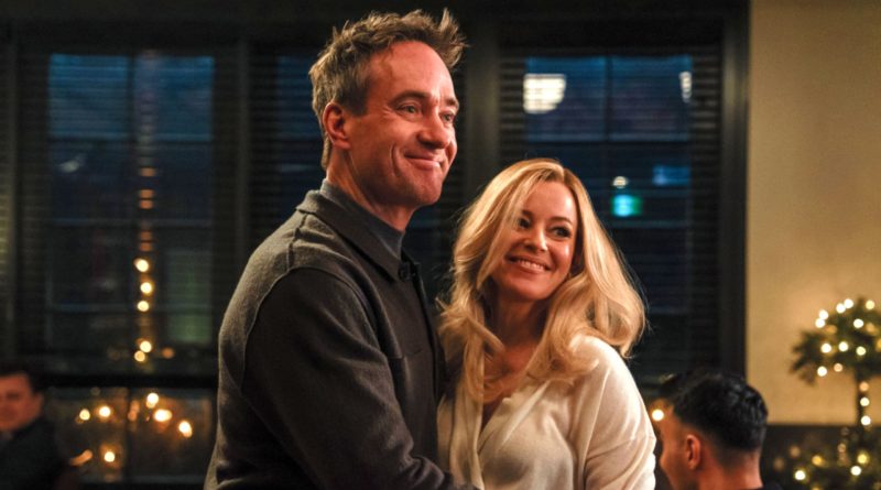 Absürt komedi, bilim kurgu, kusursuz başlangıç